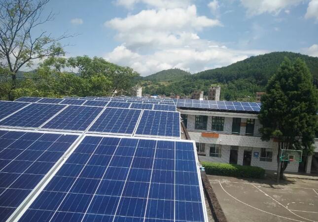光伏發(fā)電系統(tǒng)的組成及各個部分的作用