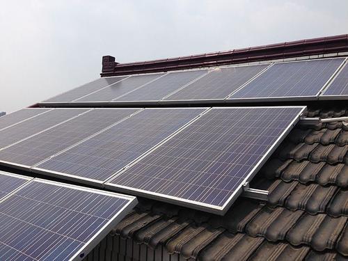 你知道光伏發電的原理和使用壽命嗎?(圖1) 光伏發電系統